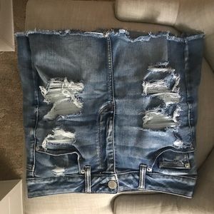 Brand new AE skirt
